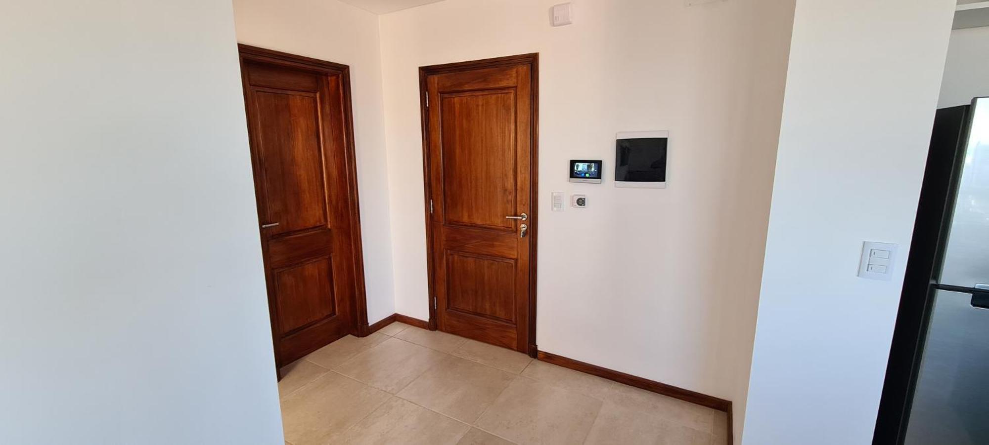 Apartamento Portal Norte. Departamento Premium. Piso 14. La Mejor Vista!